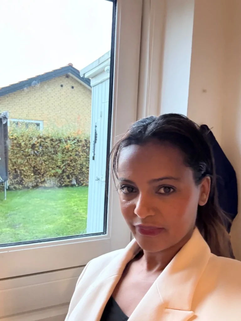 Portræt af grundlæggeren af Habesha Market